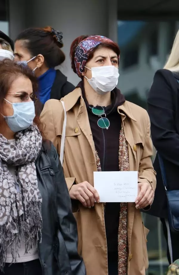 Son dakika haber: Kadınlardan, 'İşkenceci eşini öldüren Melek serbest bırakılsın' çağrısı Son dakika haber: Kadınlardan, 'İşkenceci eşini öldüren Melek serbest bırakılsın' çağrısı