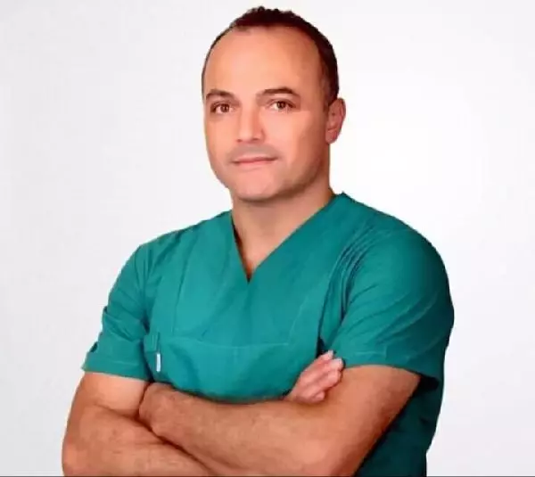 Koronavirüsten ölen doktor, öğretmen ve esnaf kardeşlerin, halaları da kurtarılamadı Koronavirüsten ölen doktor, öğretmen ve esnaf kardeşlerin, halaları da kurtarılamadı