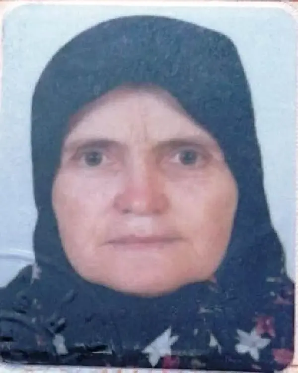 Koronavirüsten ölen doktor, öğretmen ve esnaf kardeşlerin, halaları da kurtarılamadı Koronavirüsten ölen doktor, öğretmen ve esnaf kardeşlerin, halaları da kurtarılamadı