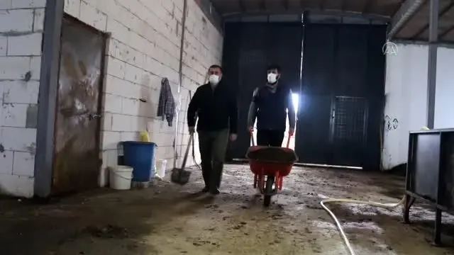 Kuyumculuğu bırakıp solucan gübresi üreticisi oldu Kuyumculuğu bırakıp solucan gübresi üreticisi oldu