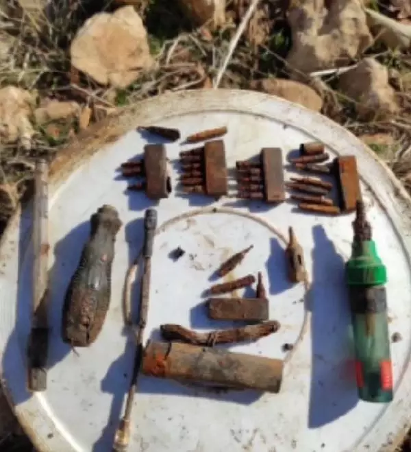 Mardin'de terör örgütü işbirlikçilerine operasyon: 22 gözaltı Mardin'de terör örgütü işbirlikçilerine operasyon: 22 gözaltı