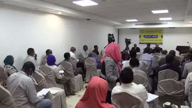 Son dakika... Sudan'da eski rejimle bağlantısı sebebiyle kamudan ihraç edilenler kararın iptalini istedi Son dakika... Sudan'da eski rejimle bağlantısı sebebiyle kamudan ihraç edilenler kararın iptalini istedi