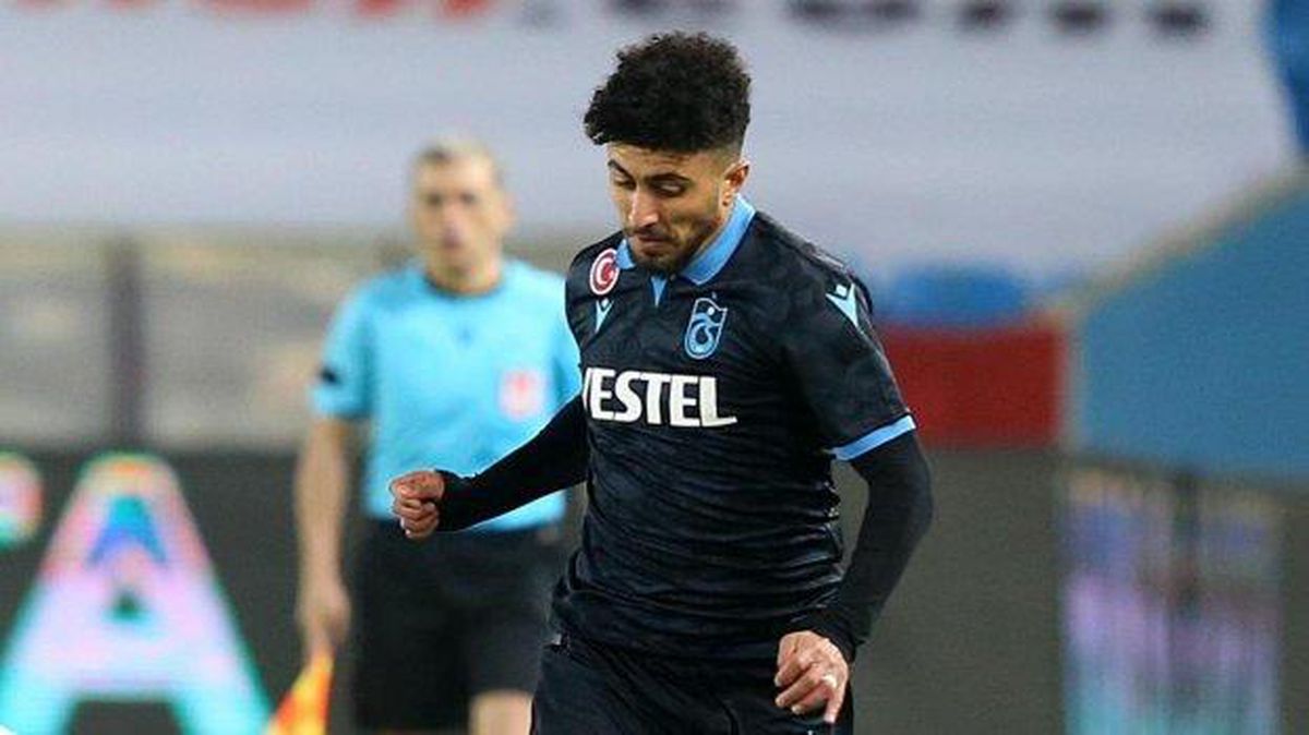 Trabzonspor Bilal Başaçıkoğlu'nun sözleşmesini feshetti
