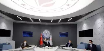 Ticaret Merkezi: Enerji ve Tabii Kaynaklar Bakanı Fatih Dönmez, Kayseri'yi örnek gösterdi Ticaret Merkezi: Enerji ve Tabii Kaynaklar Bakanı Fatih Dönmez, Kayseri'yi örnek gösterdi