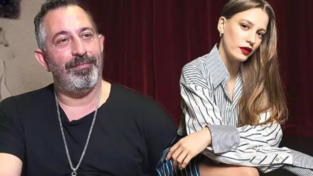 Cem Yılmaz, eski sevgilisi Serenay Sarıkaya yüzünden arasının açıldığı arkadaşı Muzaffer Yıldırım'la küslüğünü bitirdi Cem Yılmaz, eski sevgilisi Serenay Sarıkaya yüzünden arasının açıldığı arkadaşı Muzaffer Yıldırım'la küslüğünü bitirdi