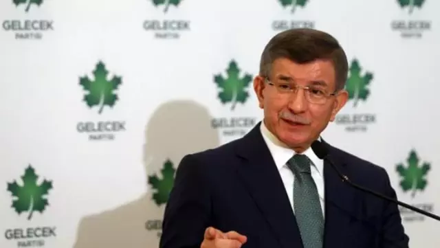 İstifa eden Gelecek Partisi Avcılar İlçe Başkanı ve yönetim kurulu, Mustafa Sarıgül'ün partisine geçti İstifa eden Gelecek Partisi Avcılar İlçe Başkanı ve yönetim kurulu, Mustafa Sarıgül'ün partisine geçti