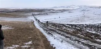 Kars'ta geleneksel at yarışları; 7,5 kilometrelik parkurda 'Umut Efe' birinci