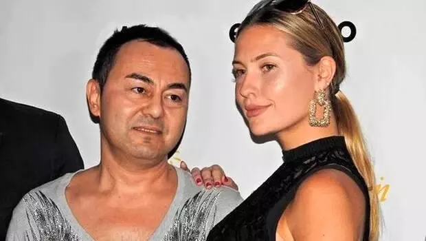 Koronavirüse yakalanan Serdar Ortaç'ın eski eşi Chloe Loughnan: Hala sıkıntılar yaşıyorum Koronavirüse yakalanan Serdar Ortaç'ın eski eşi Chloe Loughnan: Hala sıkıntılar yaşıyorum