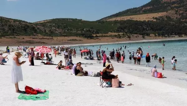 Salda'ya 1 milyon ziyaretçi