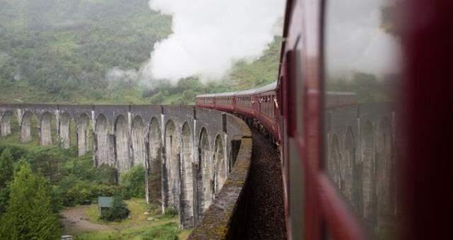 İskoçya nerede? İskoçya hakkında bilgiler nedir? İskoçya tarihi nedir? İskoçya coğrafyası, nüfusu, dili, eğitimi ve ekonomisi nasıldır?