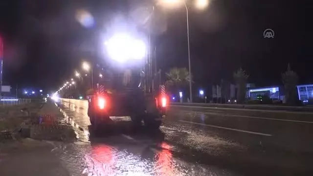 KAHRAMANMARAŞ - Mevsimin ilk karı yağdı KAHRAMANMARAŞ - Mevsimin ilk karı yağdı