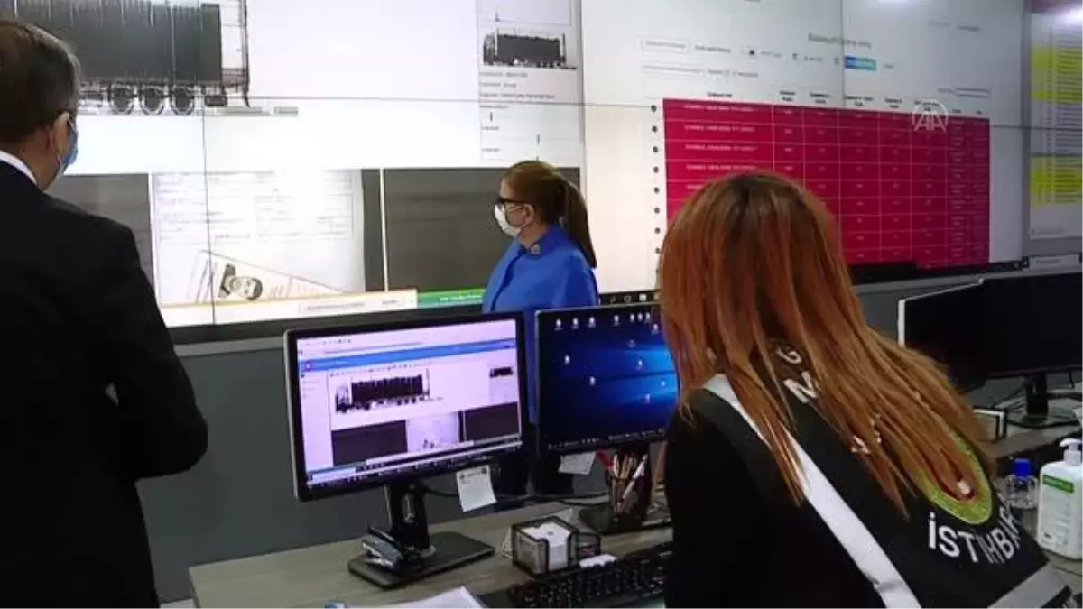 Pekcan, Gümrükler Muhafaza Genel Müdürlüğü Komuta Kontrol Merkezi yetkililerinden bilgi aldı