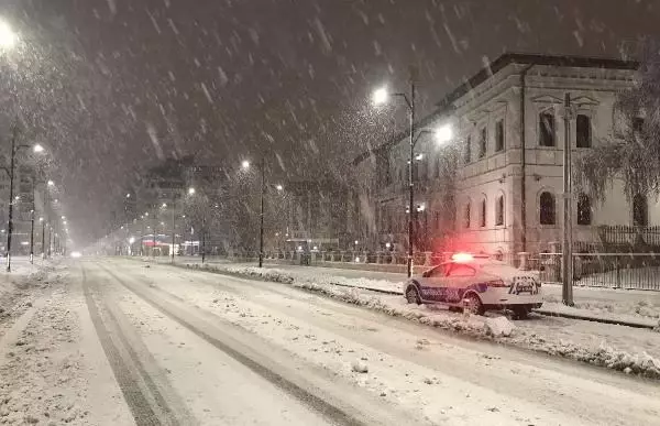 Sivas'ta, il protokolünün 'kar' sevinci Sivas'ta, il protokolünün 'kar' sevinci