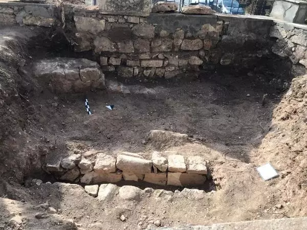 '1'inci Kılıçarslan'ın mezarının bulunmasında İbnü'l Ezrak, en önemli kaynak' '1'inci Kılıçarslan'ın mezarının bulunmasında İbnü'l Ezrak, en önemli kaynak'