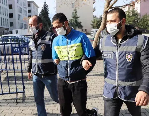 Son dakika haber | Aleyna'yı öldürdükten sonra cezaevinde intihar eden Kheyrian'ın cenazesi İran'a gönderildi Son dakika haber | Aleyna'yı öldürdükten sonra cezaevinde intihar eden Kheyrian'ın cenazesi İran'a gönderildi
