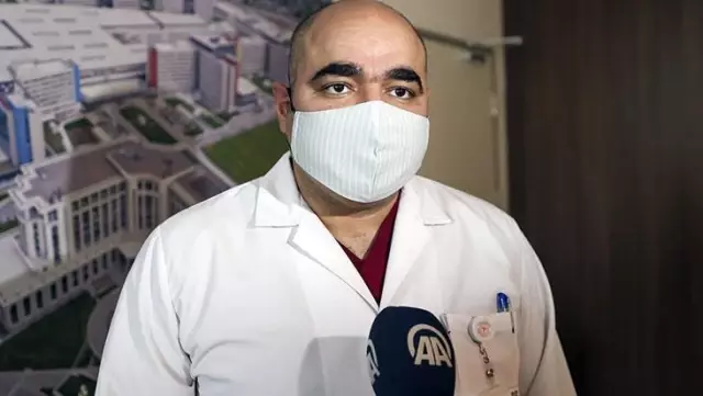 8 bin korona aşısının yapıldığı hastanenin başhekimi konuştu: En fazla omuz ağrısı ve tansiyon düşüklüğü ile karşılaşıyoruz 8 bin korona aşısının yapıldığı hastanenin başhekimi konuştu: En fazla omuz ağrısı ve tansiyon düşüklüğü ile karşılaşıyoruz