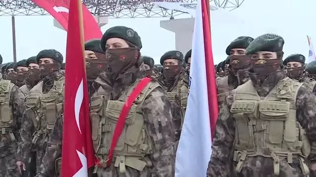 Son dakika haberleri | Bakan Soylu, 25. Dönem Kadın Polis Özel Harekat Mezuniyet Töreni'ne katıldı (3) Son dakika haberleri | Bakan Soylu, 25. Dönem Kadın Polis Özel Harekat Mezuniyet Töreni'ne katıldı (3)