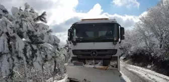 Bergama'da yüksek kesimler karla kaplandı