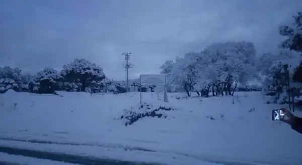 Bergama'da yüksek kesimler karla kaplandı Bergama'da yüksek kesimler karla kaplandı