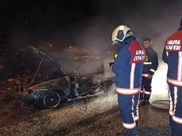 Çalındıktan sonra kundaklanan otomobilin plakası sahte çıktı Çalındıktan sonra kundaklanan otomobilin plakası sahte çıktı