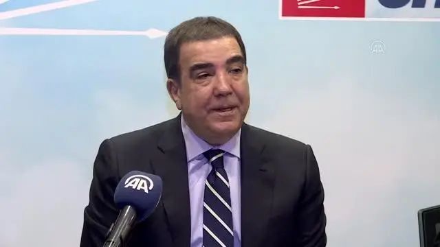 CHP milletvekilleri Toprak ve Tezcan Kocaeli'de basın toplantısı düzenledi CHP milletvekilleri Toprak ve Tezcan Kocaeli'de basın toplantısı düzenledi