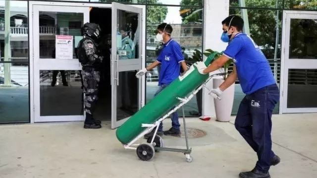 Covid ölümlerinde ikinci sıradaki Brezilya'da hastanelerde oksijen sıkıntısı başladı Covid ölümlerinde ikinci sıradaki Brezilya'da hastanelerde oksijen sıkıntısı başladı