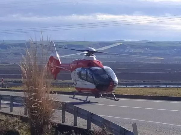 Diyarbakır'da otomobil, virajda takla attı: Ozan öldü, 5 kişi yaralı Diyarbakır'da otomobil, virajda takla attı: Ozan öldü, 5 kişi yaralı