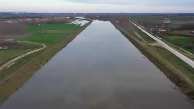 (Drone) Meriç'in sigortası 'Kanal Edirne' taşkın riskini baypas etti (Drone) Meriç'in sigortası 'Kanal Edirne' taşkın riskini baypas etti