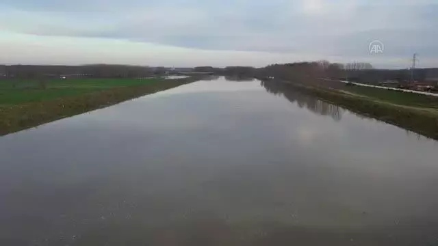 (Drone) Meriç'in sigortası 'Kanal Edirne' taşkın riskini baypas etti (Drone) Meriç'in sigortası 'Kanal Edirne' taşkın riskini baypas etti