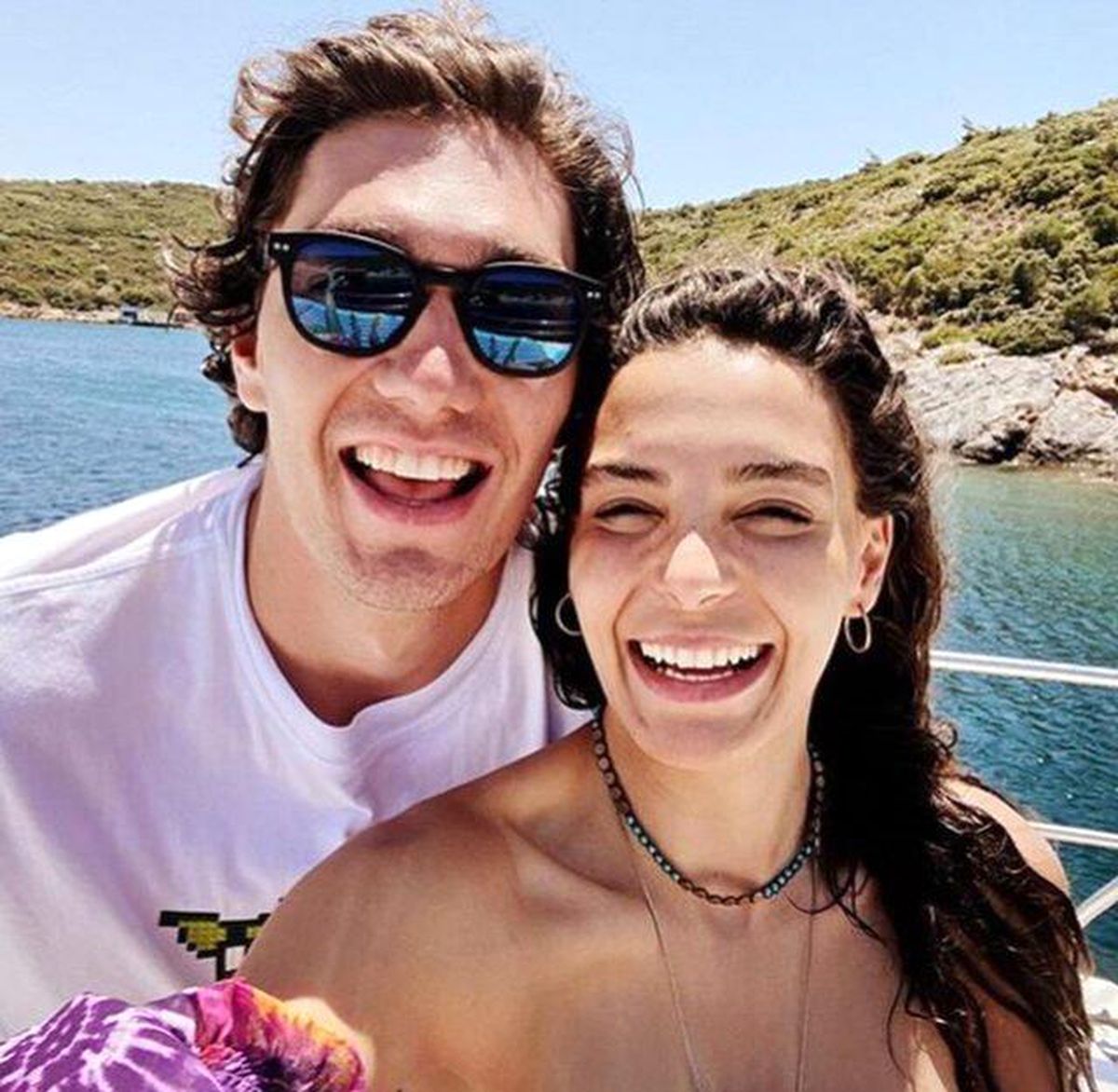 Ebru Şahin sevgilisi Cedi Osman'a mı mesaj gönderdi?