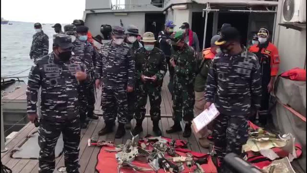 Endonezya'da düşen yolcu uçağının ikinci karakutusu içi boş halde bulundu