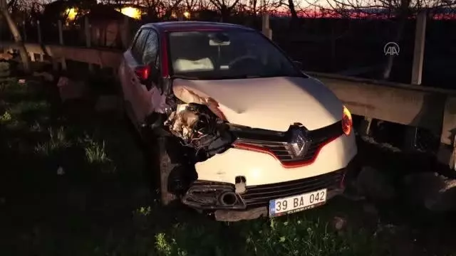 KIRKLARELİ - Otomobiller çarpıştı, 4 kişi yaralandı KIRKLARELİ - Otomobiller çarpıştı, 4 kişi yaralandı