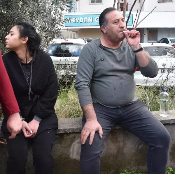 Kızını rehin alan damadını bıçaklayan baba adliyede (2) Kızını rehin alan damadını bıçaklayan baba adliyede (2)