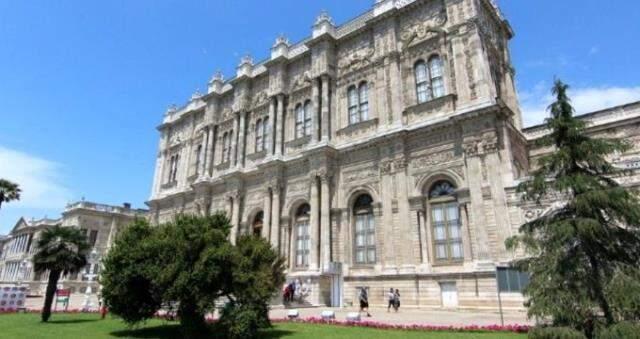 Resim heykel müzesi nerede? Resim heykel müzesi içinde yer alan eserler kimlerin? Dolmabahçe Sarayı nerede? Resim heykel müzesi nerede? Resim heykel müzesi içinde yer alan eserler kimlerin? Dolmabahçe Sarayı nerede?
