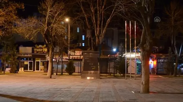 Sokağa çıkma kısıtlaması Sokağa çıkma kısıtlaması