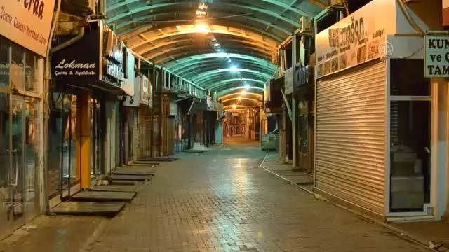 Sokağa çıkma kısıtlaması Sokağa çıkma kısıtlaması