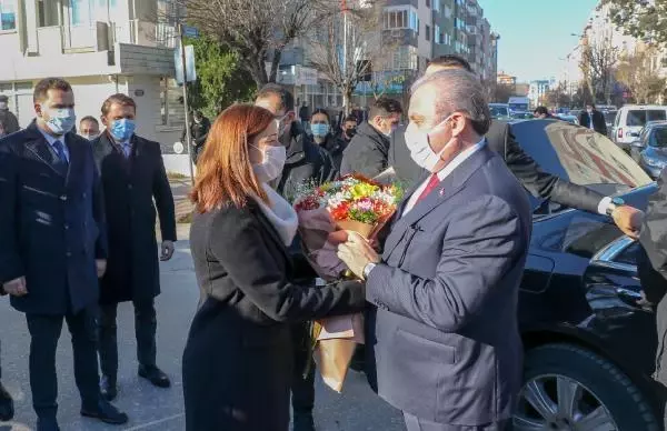 TBMM Başkanı Şentop: Aşının faydalı olduğu konusunda hiçbir tereddüt yok TBMM Başkanı Şentop: Aşının faydalı olduğu konusunda hiçbir tereddüt yok