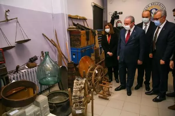TBMM Başkanı Şentop: Aşının faydalı olduğu konusunda hiçbir tereddüt yok TBMM Başkanı Şentop: Aşının faydalı olduğu konusunda hiçbir tereddüt yok