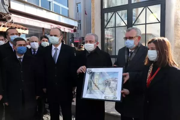 TBMM Başkanı Şentop: Aşının faydalı olduğu konusunda hiçbir tereddüt yok TBMM Başkanı Şentop: Aşının faydalı olduğu konusunda hiçbir tereddüt yok