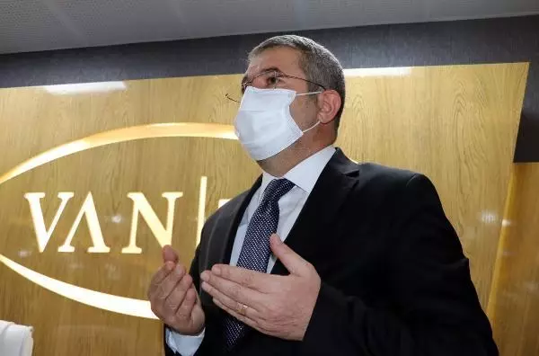 Van'da sanayiciler İran sınırındaki kapının açılmasını isteyerek, dua etti Van'da sanayiciler İran sınırındaki kapının açılmasını isteyerek, dua etti
