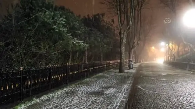 Kentin yüksek kesimlerinde kar yağışı (4) Kentin yüksek kesimlerinde kar yağışı (4)