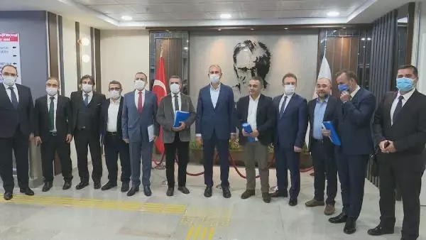 Adalet Bakanı Gül, İstanbul Havalimanı Adliyesi'ni ziyaret etti Adalet Bakanı Gül, İstanbul Havalimanı Adliyesi'ni ziyaret etti