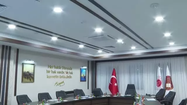 Adalet Bakanı Gül, İstanbul Havalimanı Adliyesi'ni ziyaret etti Adalet Bakanı Gül, İstanbul Havalimanı Adliyesi'ni ziyaret etti