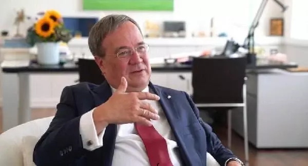 Almanya Başbakanı Merkel'in partisi CDU'nun yeni başkanı Armin Laschet seçildi Almanya Başbakanı Merkel'in partisi CDU'nun yeni başkanı Armin Laschet seçildi