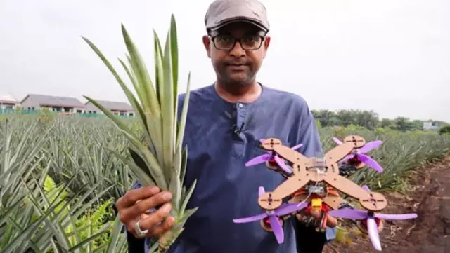 Ananas yaprağından İHA üreten Malezyalı profesör, Türk üreticilerle çalışmak istiyor Ananas yaprağından İHA üreten Malezyalı profesör, Türk üreticilerle çalışmak istiyor