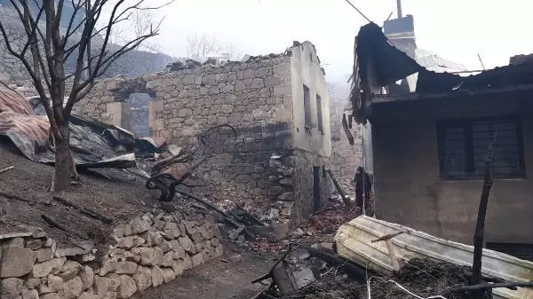 Araklı'da evleri yanan ailelere, konteyner ev desteği