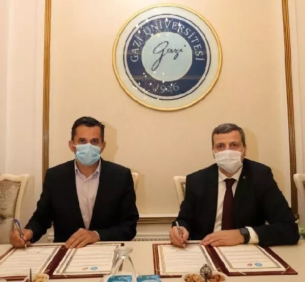 Türkiye Badminton Federasyonu ile Gazi Üniversitesi arasında protokol imzalandı Türkiye Badminton Federasyonu ile Gazi Üniversitesi arasında protokol imzalandı