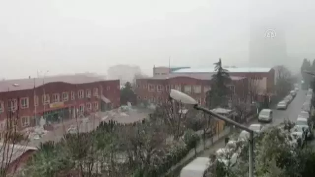 Bazı bölgelerde kar ve sulu kar yağışı görülüyor - Esenler/Beykoz Bazı bölgelerde kar ve sulu kar yağışı görülüyor - Esenler/Beykoz