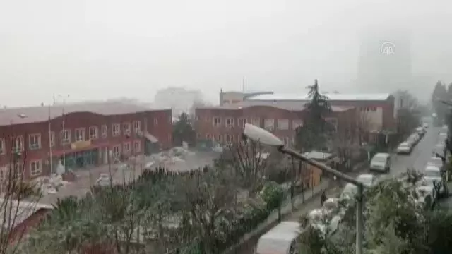 Bazı bölgelerde kar ve sulu kar yağışı görülüyor - Esenler/Beykoz Bazı bölgelerde kar ve sulu kar yağışı görülüyor - Esenler/Beykoz