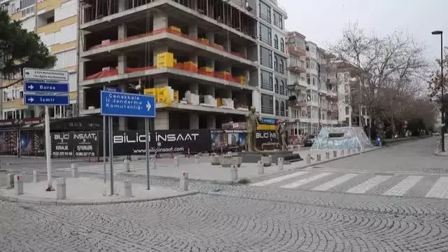 (Drone) Sokağa çıkma kısıtlamasına uyuluyor (Drone) Sokağa çıkma kısıtlamasına uyuluyor